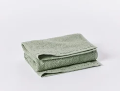 Coyuchi Air Weight® Organic Hand Towels< Bath Towels