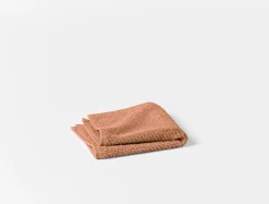 Coyuchi Air Weight® Organic Wash Cloth< Bath Towels