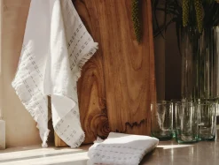 Coyuchi Alder Organic Hand Towel, Set of 2< Kitchen
