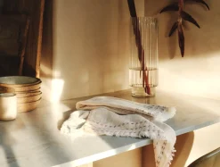Coyuchi Alder Organic Hand Towel, Set of 2< Kitchen
