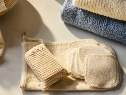 Coyuchi Bare Organic Makeup Pads< Accessories