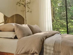 Coyuchi Capitola Organic Duvet Cover< Duvet Covers + Sets