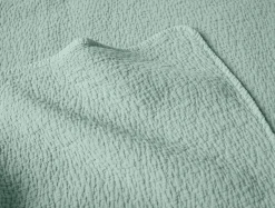 Coyuchi Cascade Organic Matelasse Blanket< Bed Blankets