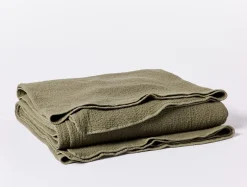 Coyuchi Cascade Organic Matelasse Blanket< Bed Blankets
