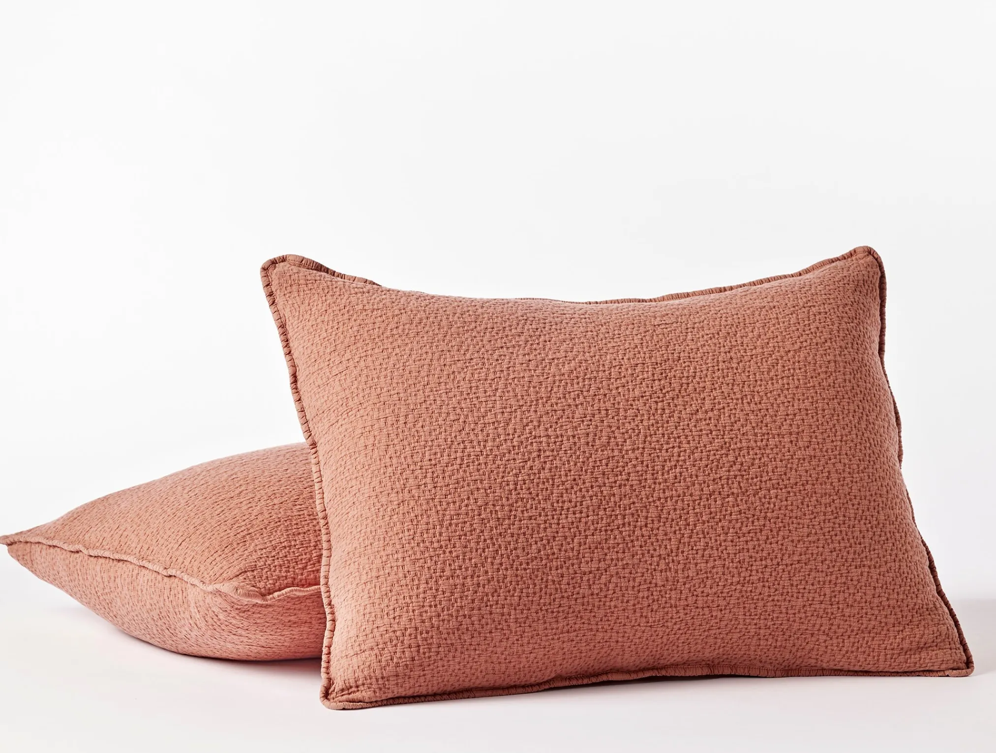 Coyuchi Cascade Organic Matelasse Sham< Pillow Shams