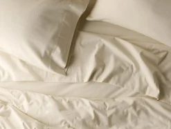Coyuchi Cloud Brushed™ Organic Flannel Fitted Sheet< Fitted Sheets|Fitted Sheets