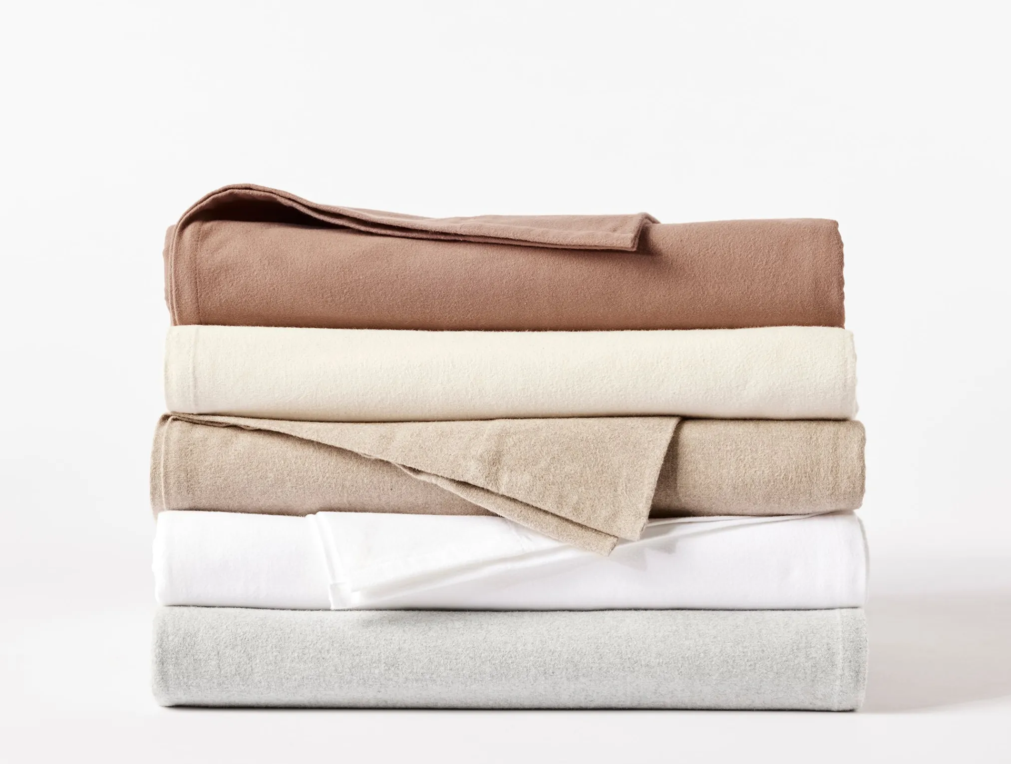 Coyuchi Cloud Brushed™ Organic Flannel Fitted Sheet< Fitted Sheets|Fitted Sheets