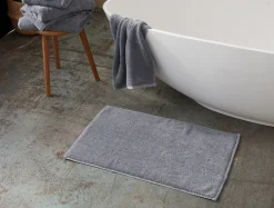 Coyuchi Cloud Loom™ Organic Bath Mat< Bath Rugs