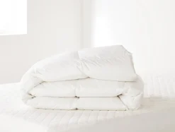 Coyuchi Cloud Soft Organic Sateen Deluxe Bed Bundle< Sateen