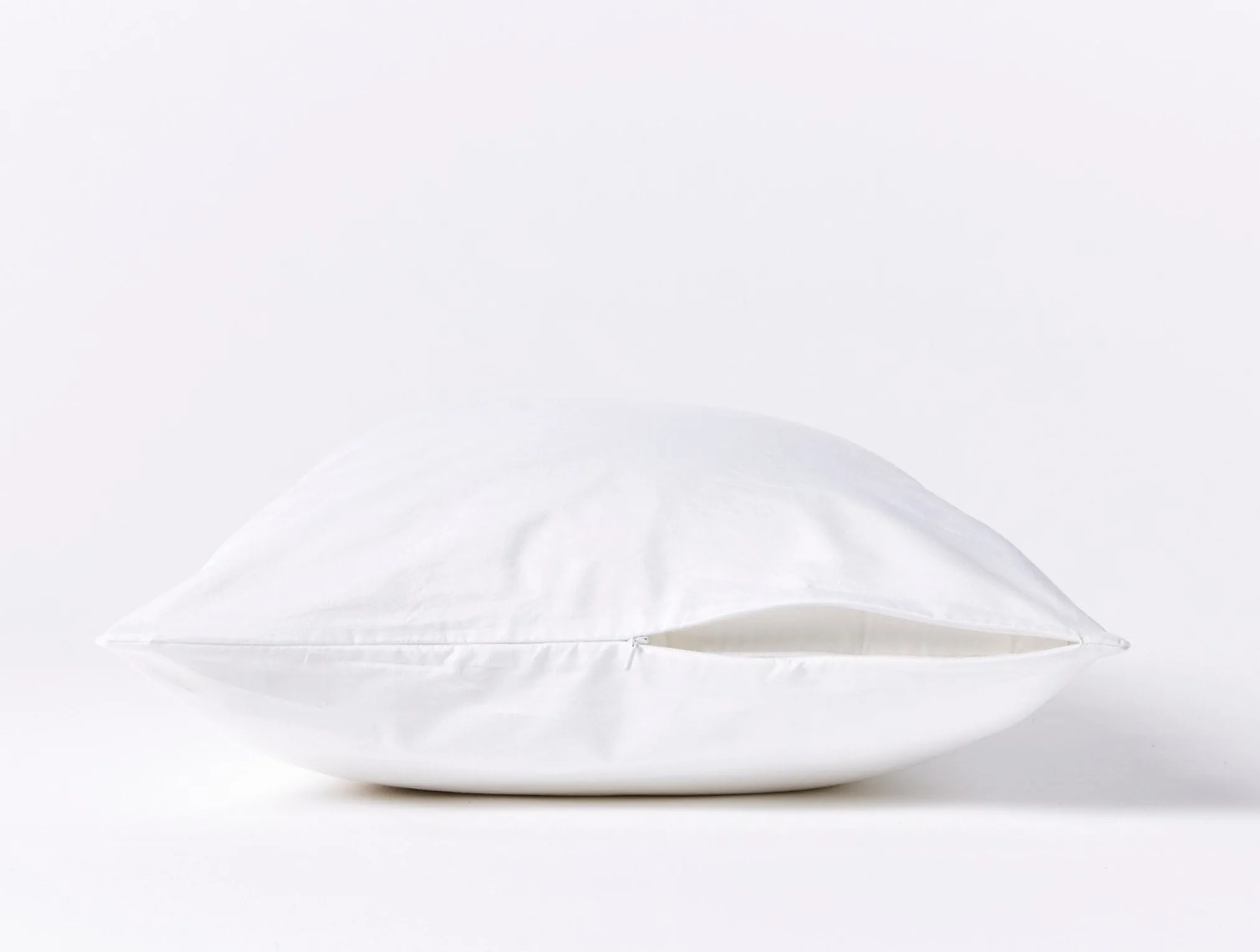 Coyuchi Cloud Soft Organic Sateen Deluxe Bed Bundle< Sateen