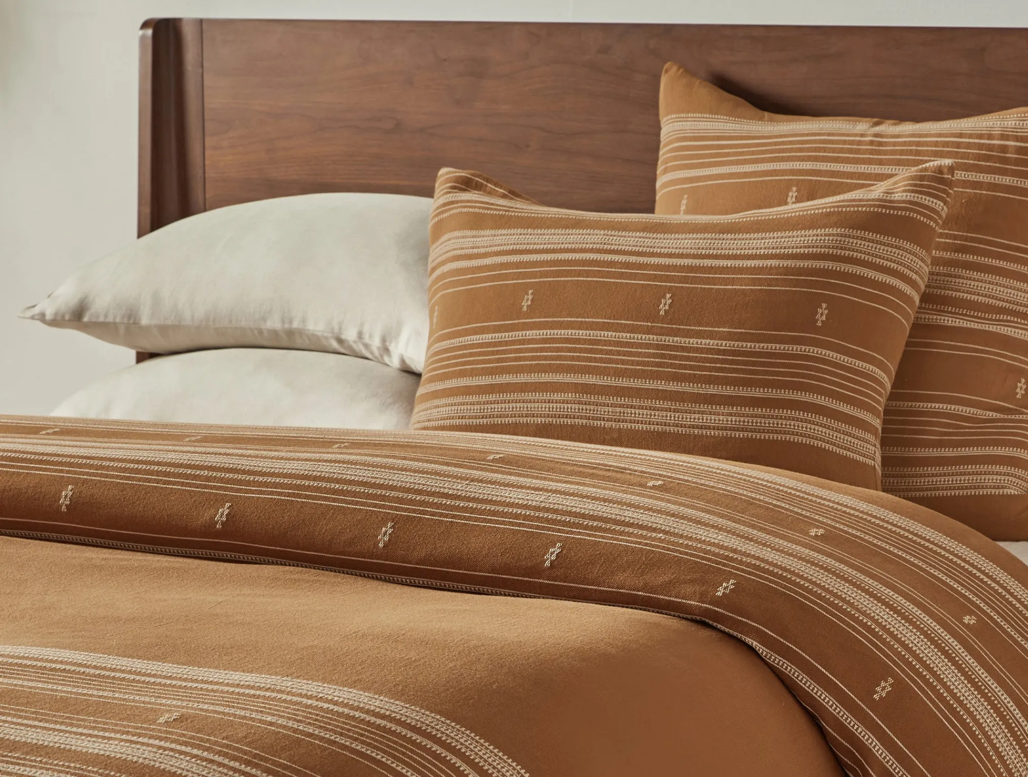 Coyuchi + Rejuvenation Inyo Organic Dobby Sham< Pillow Shams
