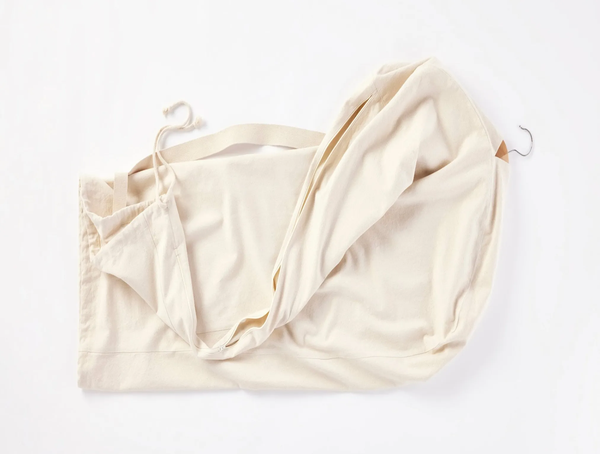 Coyuchi Conserve Organic Garment Bag< Laundry