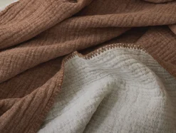 Coyuchi Cozy Cotton Organic Blanket< Bed Blankets