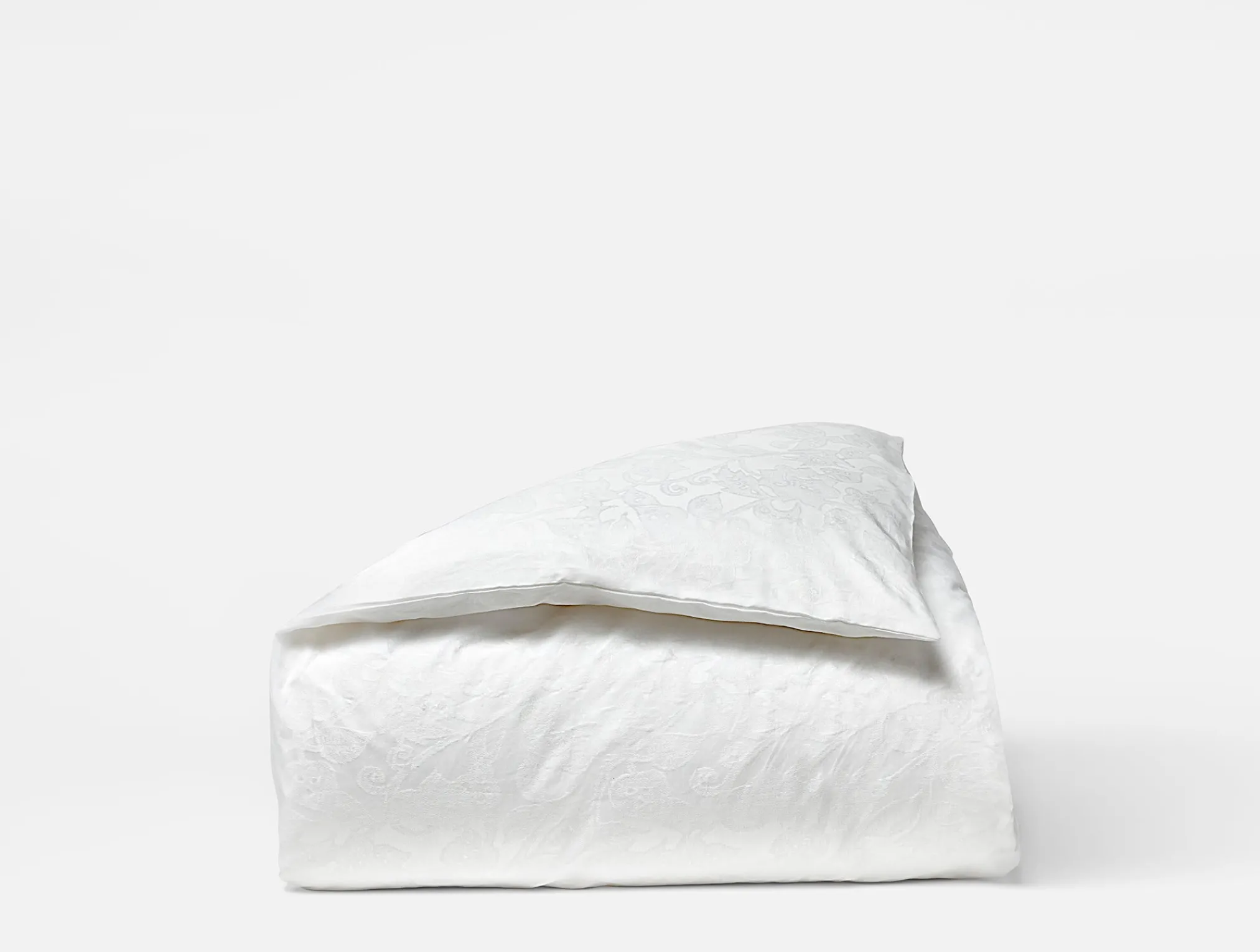 Coyuchi Heritage Organic Percale Jacquard Duvet Cover< Duvet Covers + Sets