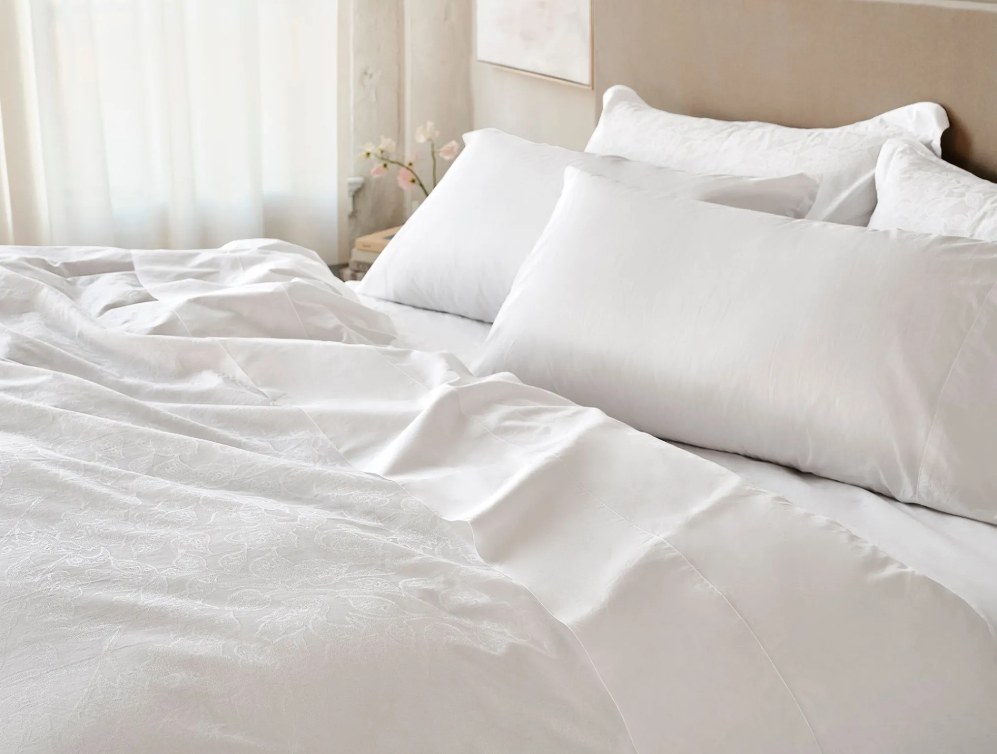 Coyuchi Heritage Organic Percale Jacquard Duvet Cover< Duvet Covers + Sets