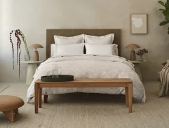 Coyuchi Heritage Organic Percale Jacquard Duvet Set< Duvet Covers + Sets