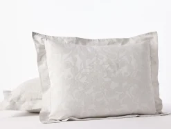 Coyuchi Heritage Organic Percale Jacquard Duvet Set< Duvet Covers + Sets