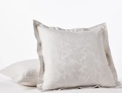 Coyuchi Heritage Organic Percale Jacquard Duvet Set< Duvet Covers + Sets