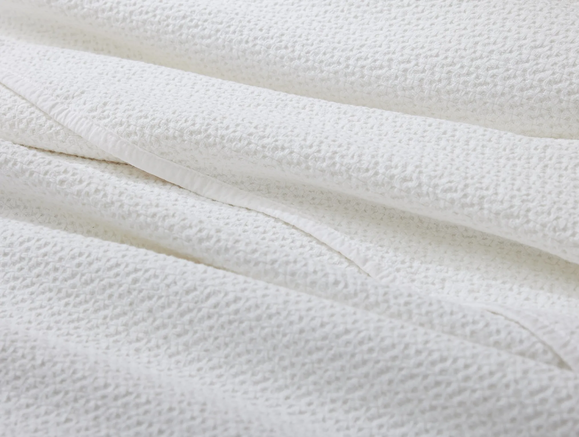 Coyuchi Honeycomb Organic Blanket< Bed Blankets