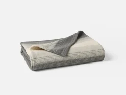 Coyuchi Horizon Supersoft Organic Throw< Throws