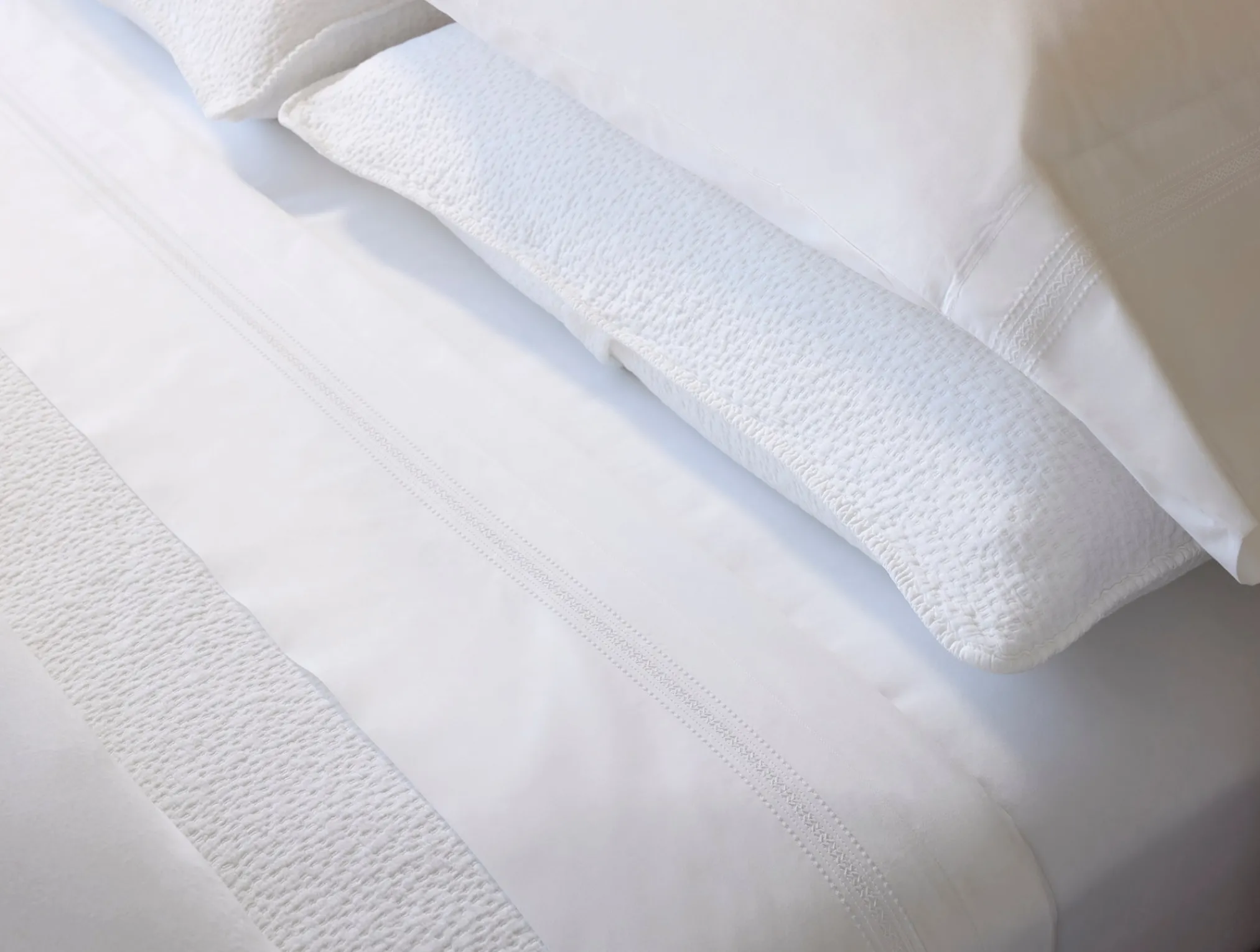 Coyuchi Landscape Embroidered Organic Pillowcases< Pillowcases|Pillowcases