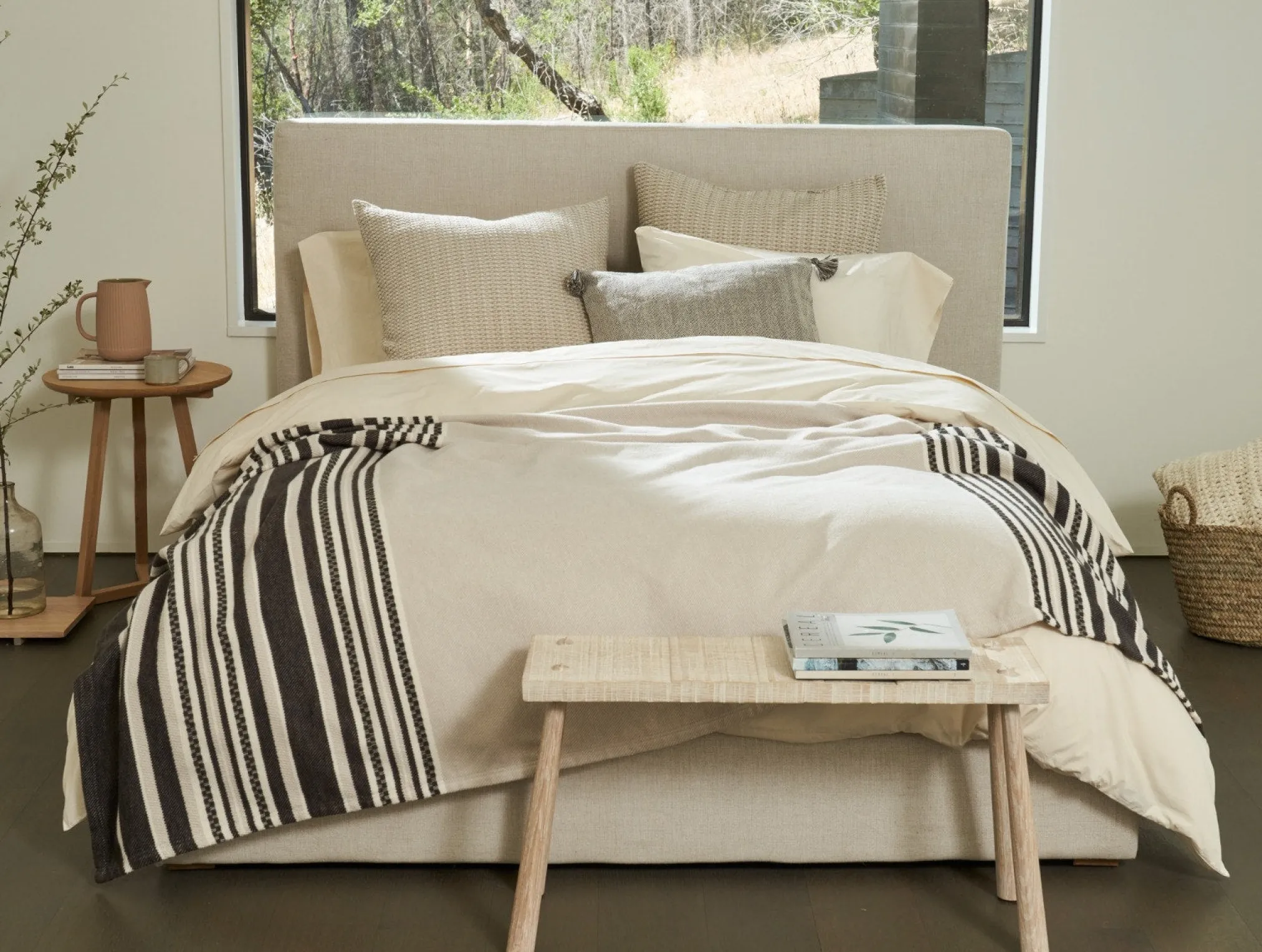 Coyuchi Mariposa Supersoft Organic Cotton Blanket< Bed Blankets
