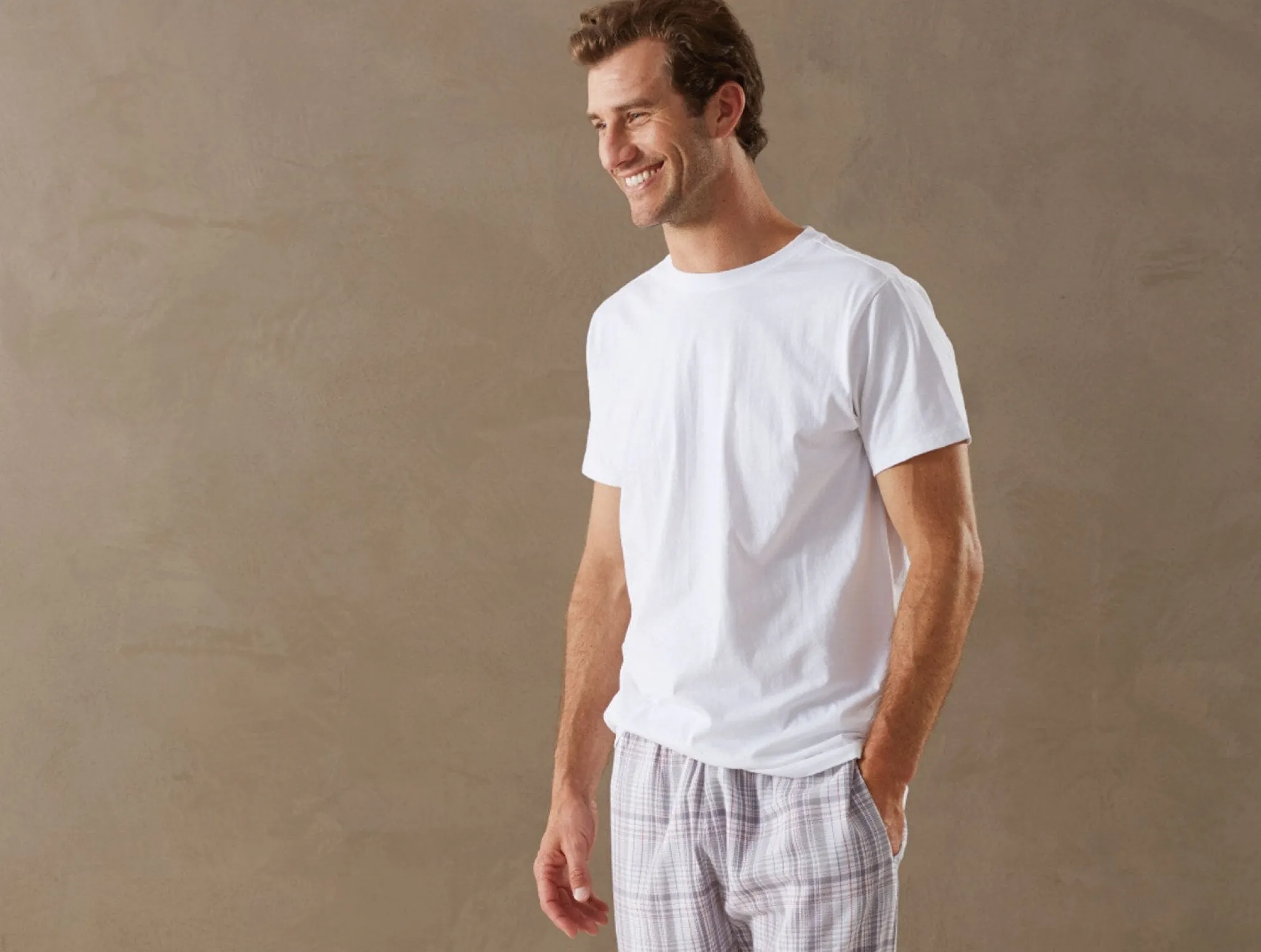Coyuchi Men’s Organic Knit Short Sleeve Tee< Men's Sleep