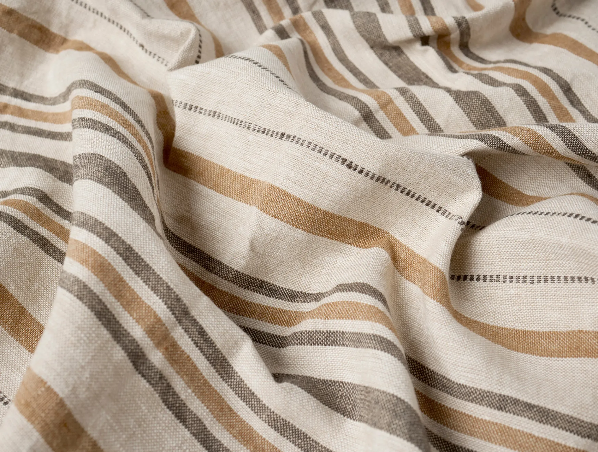 Coyuchi Mojave Organic Linen Napkins, Set of 4< Dining