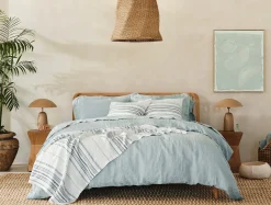Coyuchi Mojave Organic Linen Throw< Throws