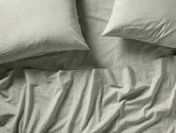 Coyuchi Organic Crinkled Percale™ Fitted Sheet< Fitted Sheets|Fitted Sheets