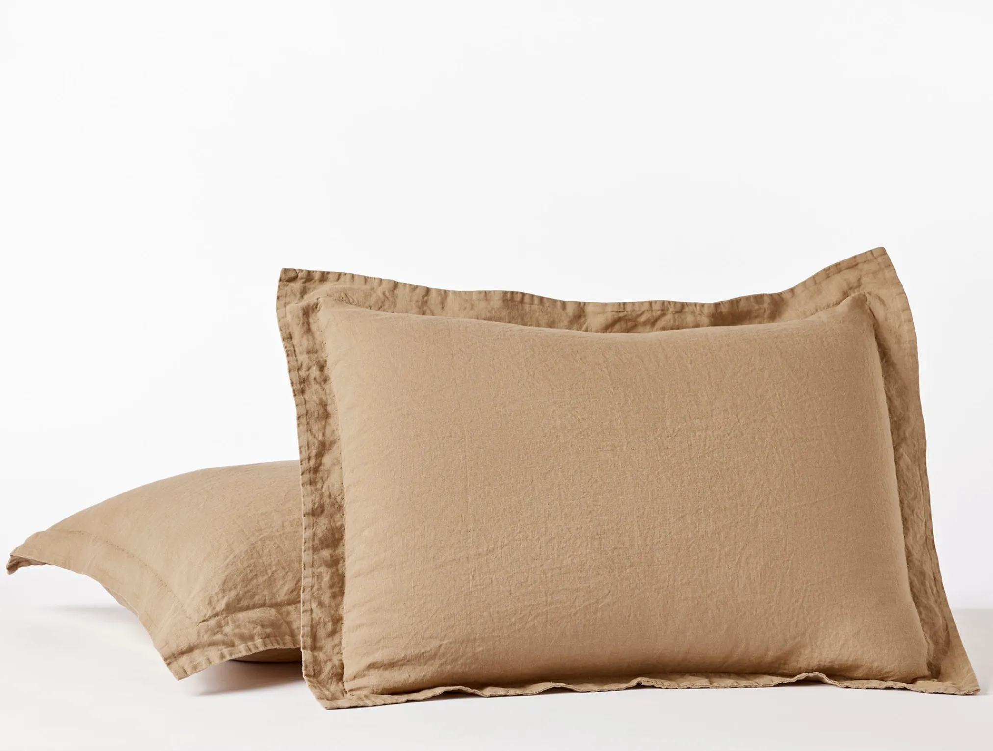 Coyuchi Organic Relaxed Linen Duvet Set< Duvet Covers + Sets