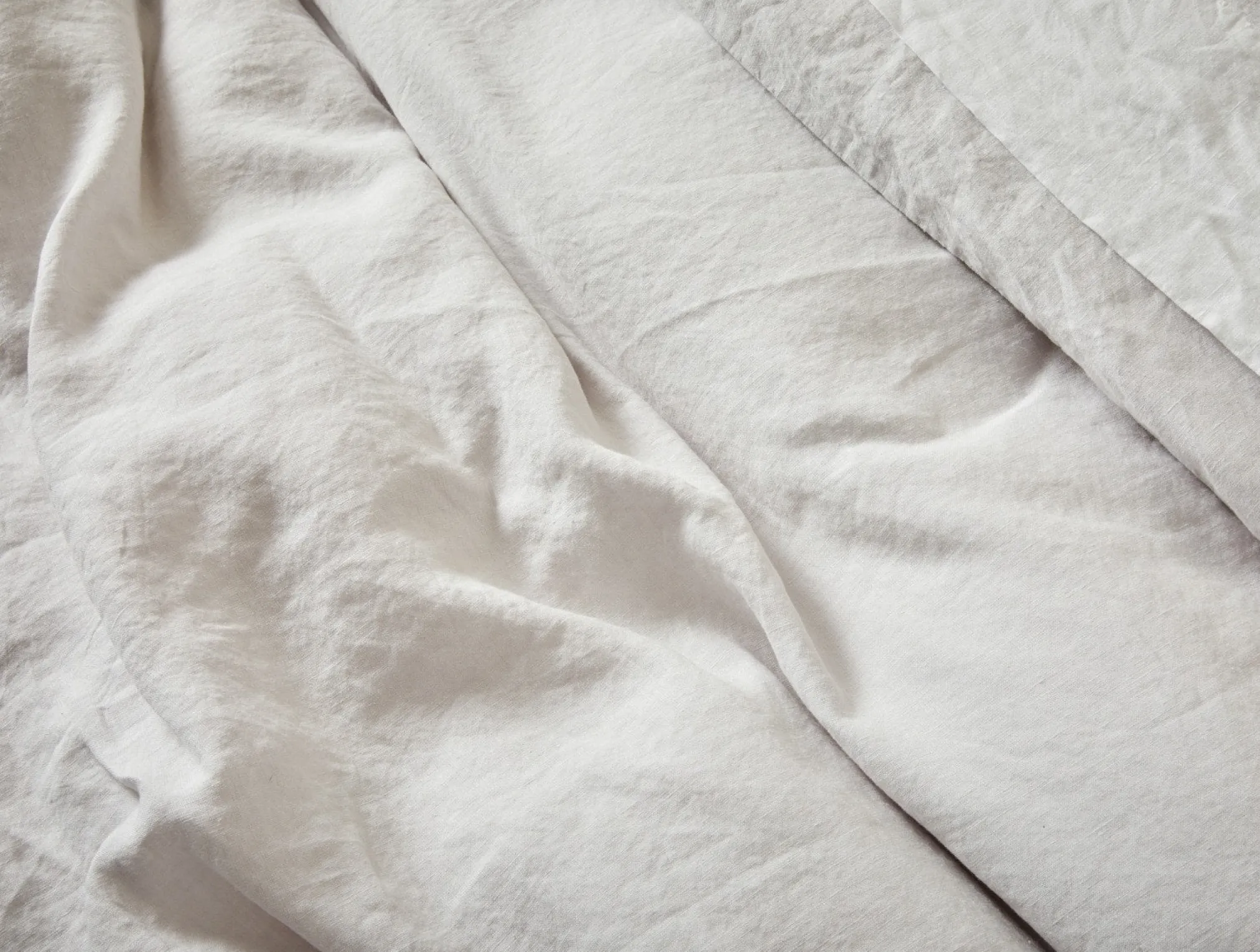 Coyuchi Organic Relaxed Linen Duvet Set< Duvet Covers + Sets