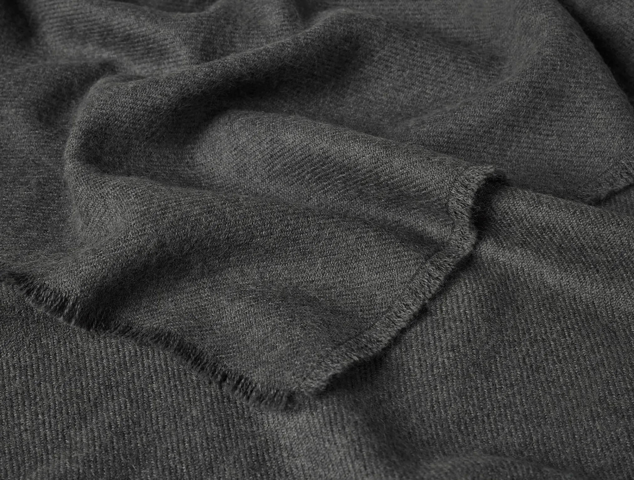 Coyuchi Pacaya Alpaca Throw< Throws