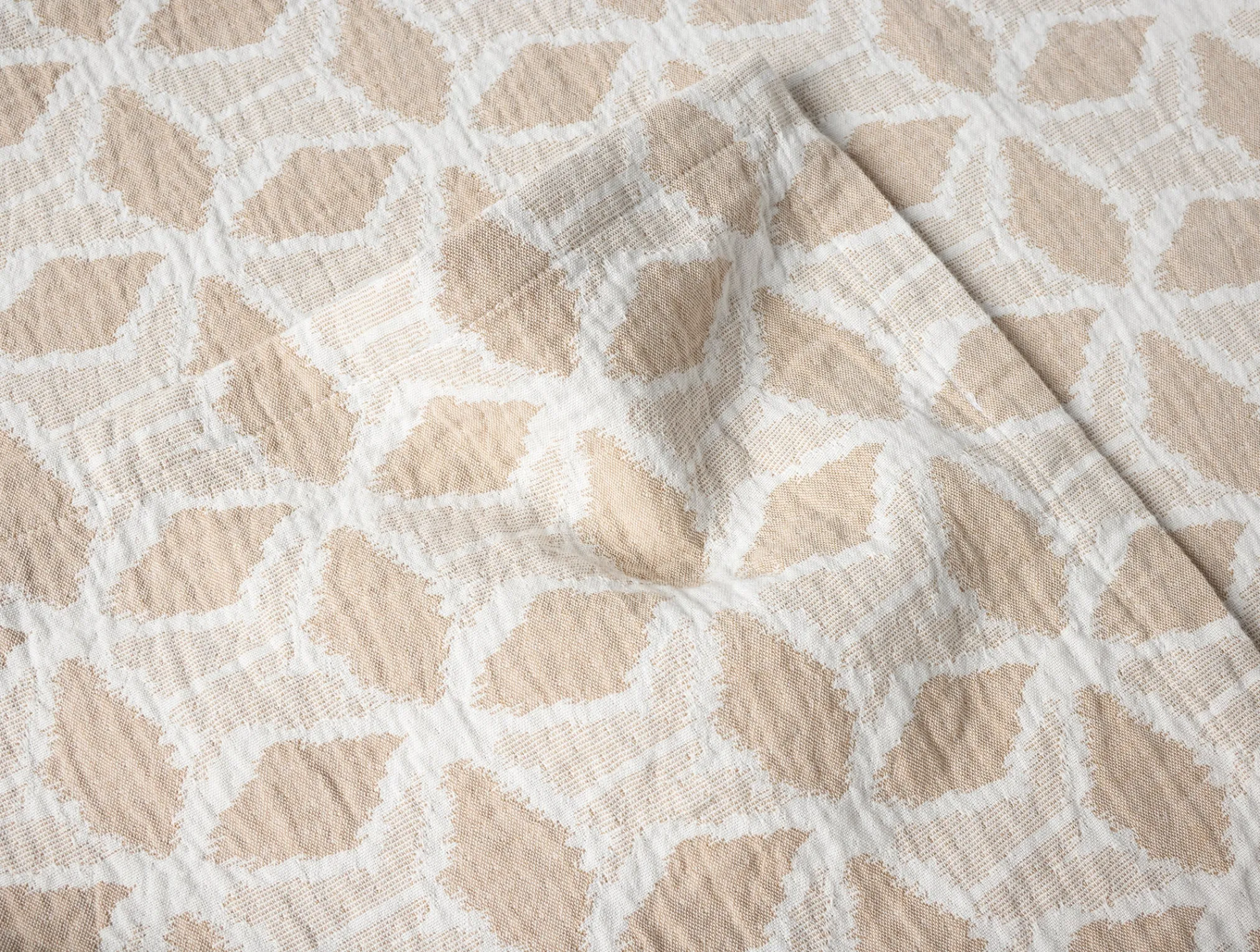 Coyuchi Palomar Organic Blanket< Bed Blankets