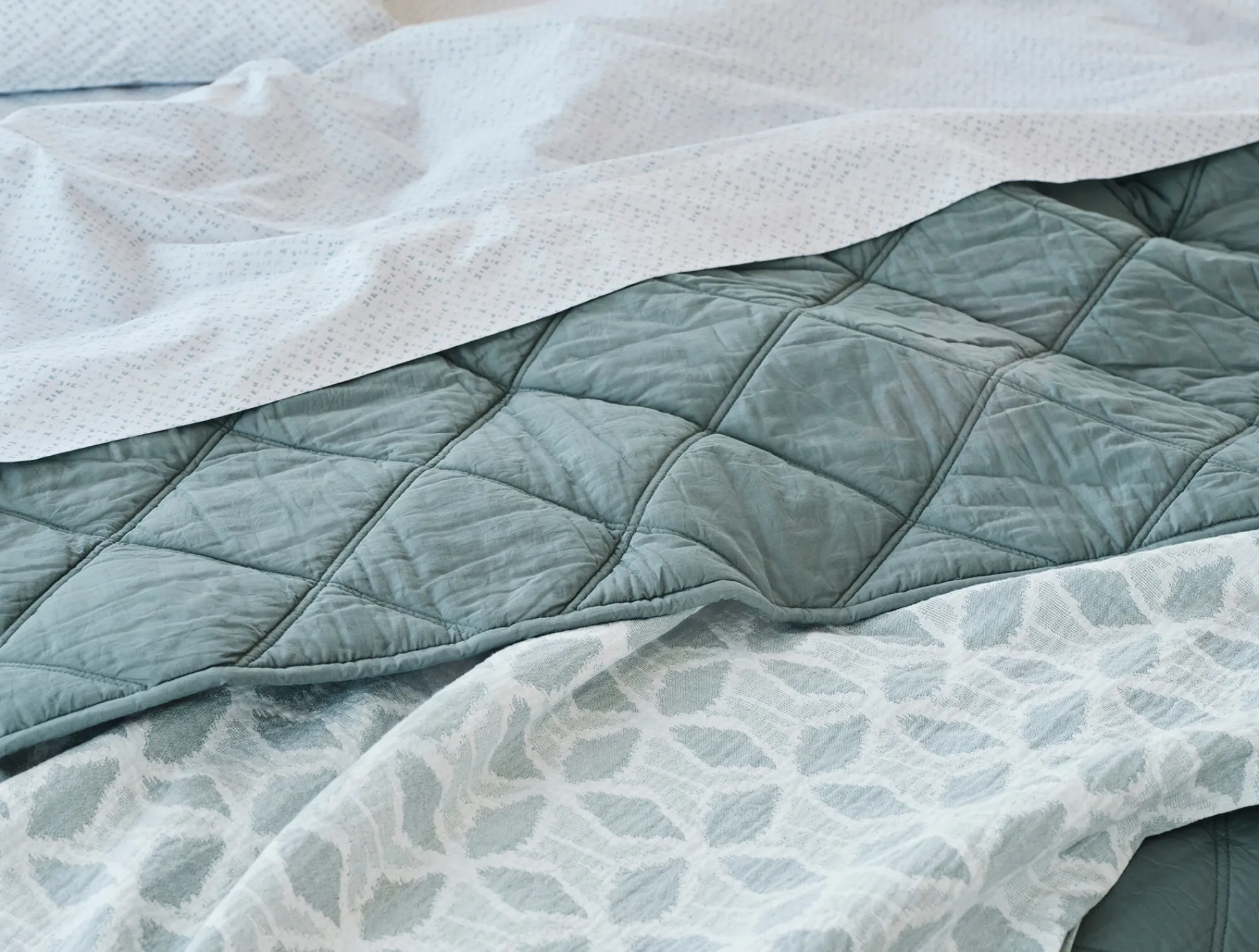 Coyuchi Palomar Organic Throw< Throws