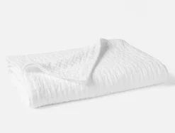 Coyuchi Pescadero Matelasse Organic Blanket< Bed Blankets