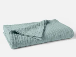 Coyuchi Pescadero Matelasse Organic Blanket< Bed Blankets