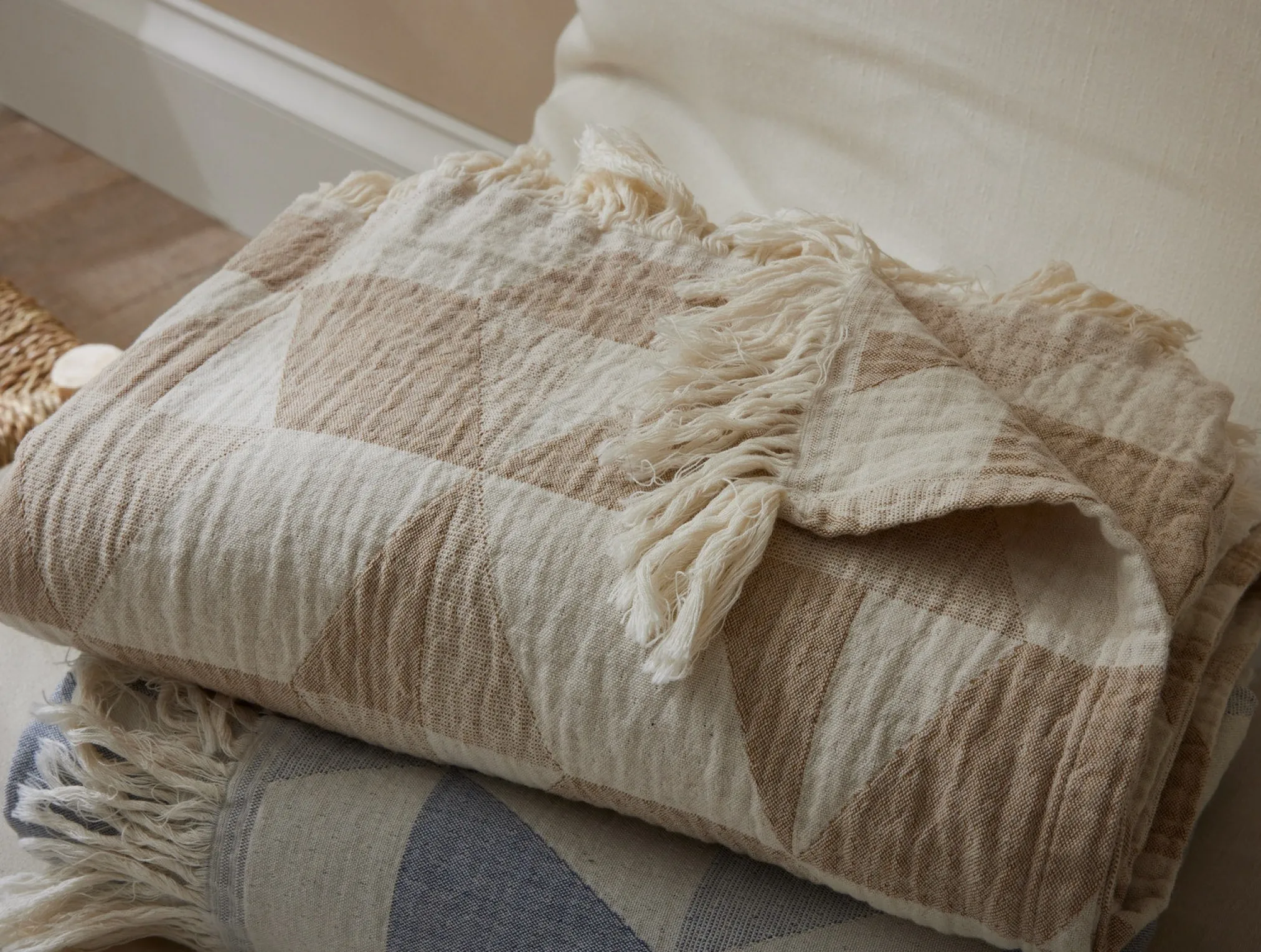 Coyuchi Pismo Organic Throw< Throws