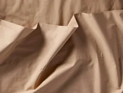 Coyuchi Refined Organic Percale Fitted Sheet< Fitted Sheets|Fitted Sheets