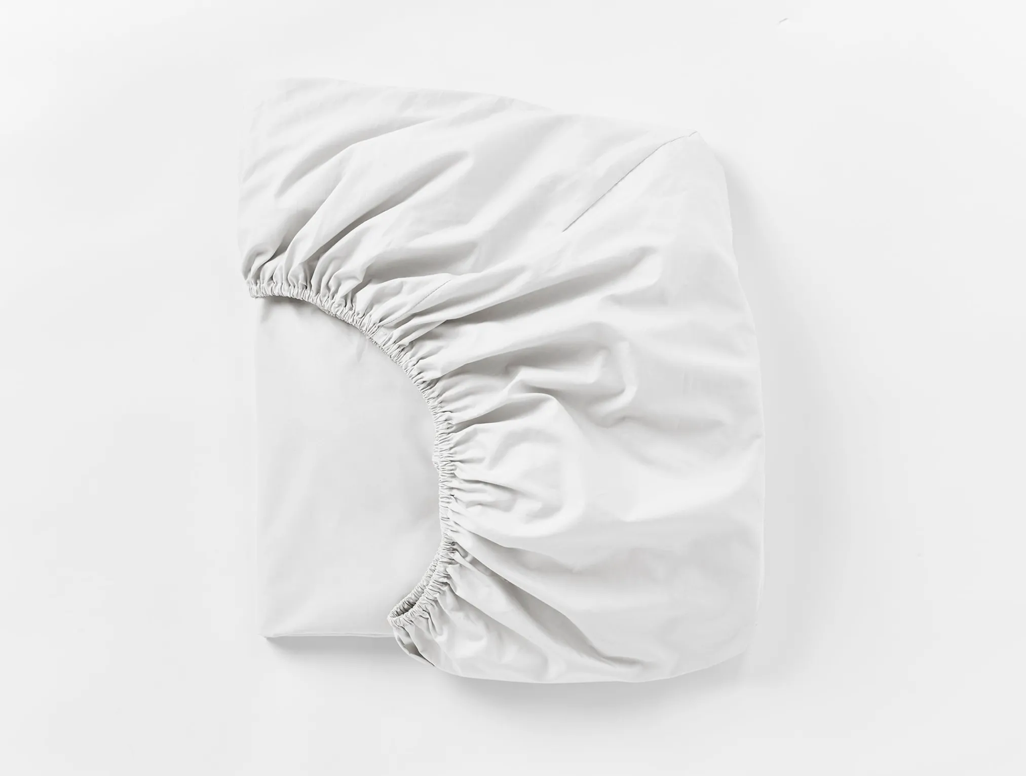Coyuchi Refined Organic Percale Fitted Sheet< Fitted Sheets|Fitted Sheets