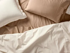 Coyuchi Refined Organic Percale Fitted Sheet< Fitted Sheets|Fitted Sheets