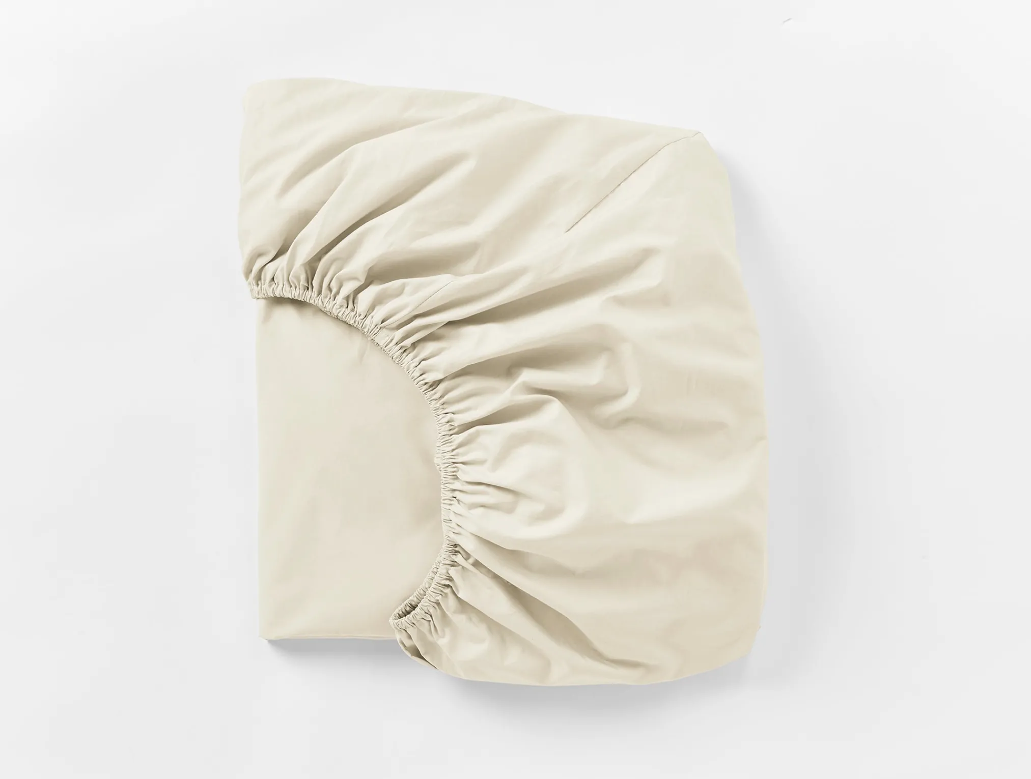 Coyuchi Refined Organic Percale Fitted Sheet< Fitted Sheets|Fitted Sheets