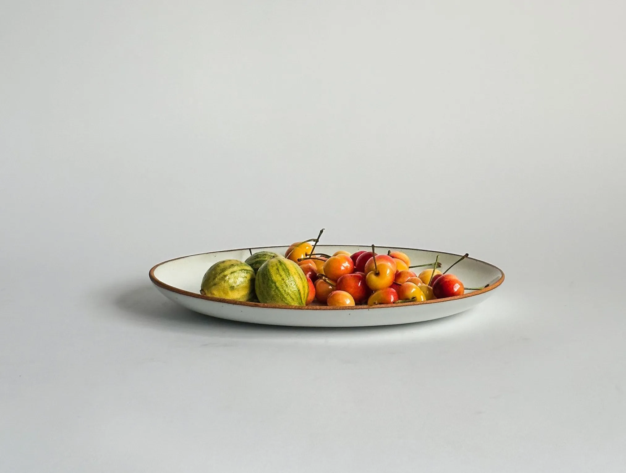 Coyuchi Sarah Kersten Studio Oval Serving Platter< Dining