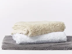 Coyuchi Shag Organic Bath Rug< Bath Rugs