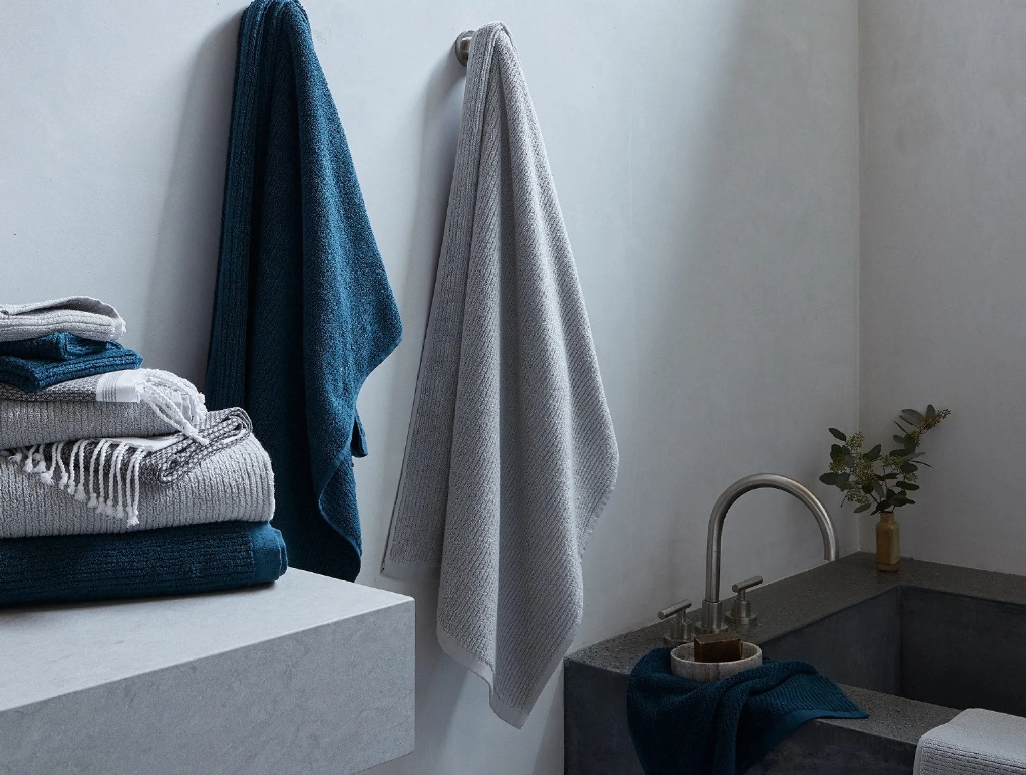 Coyuchi Temescal Organic Bath Mat< Bath Rugs