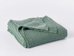 Coyuchi Topanga Organic Matelasse Throw< Throws