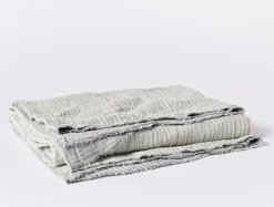 Coyuchi Topanga Organic Matelasse Blanket< Bed Blankets