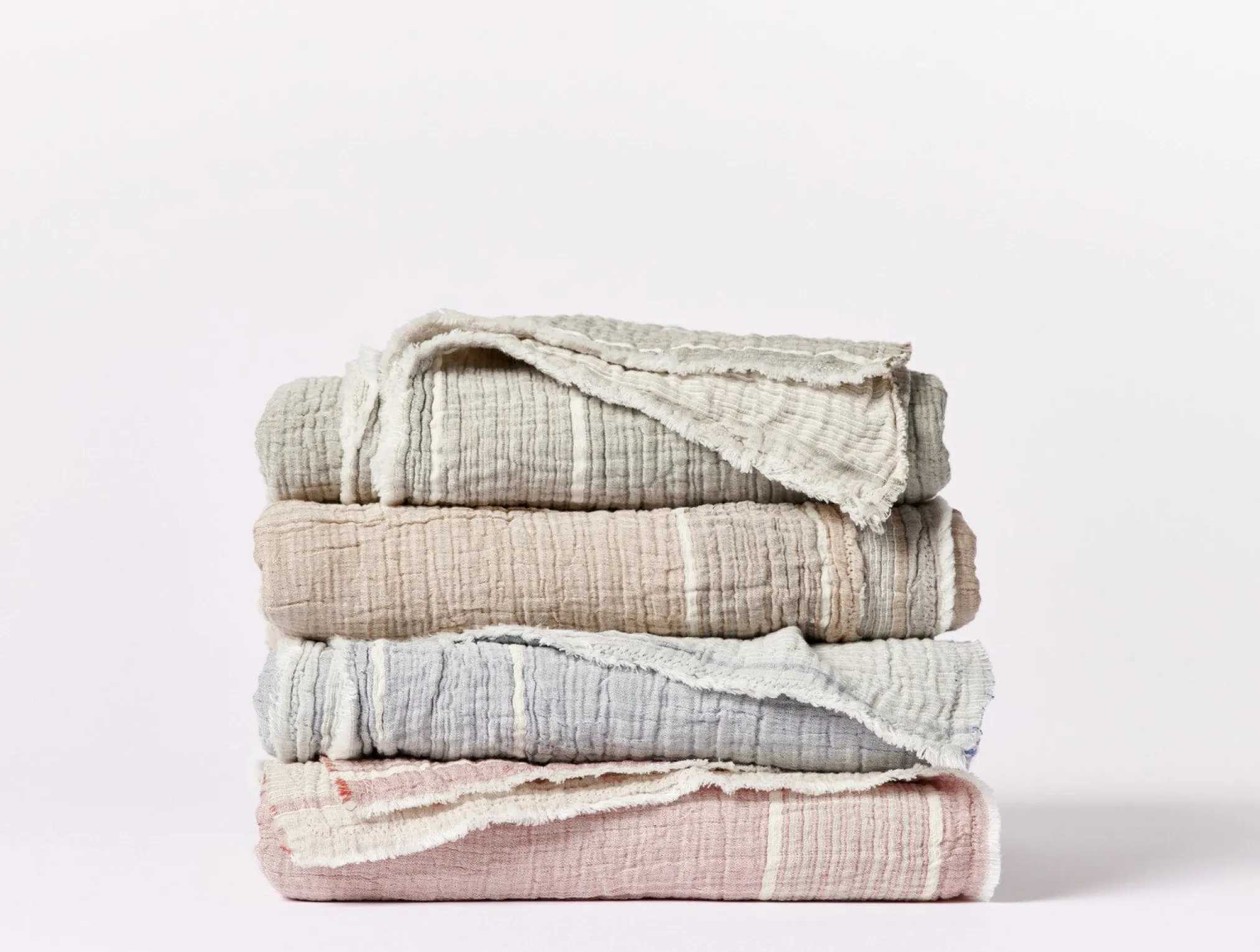 Coyuchi Topanga Organic Matelasse Striped Throw< Throws