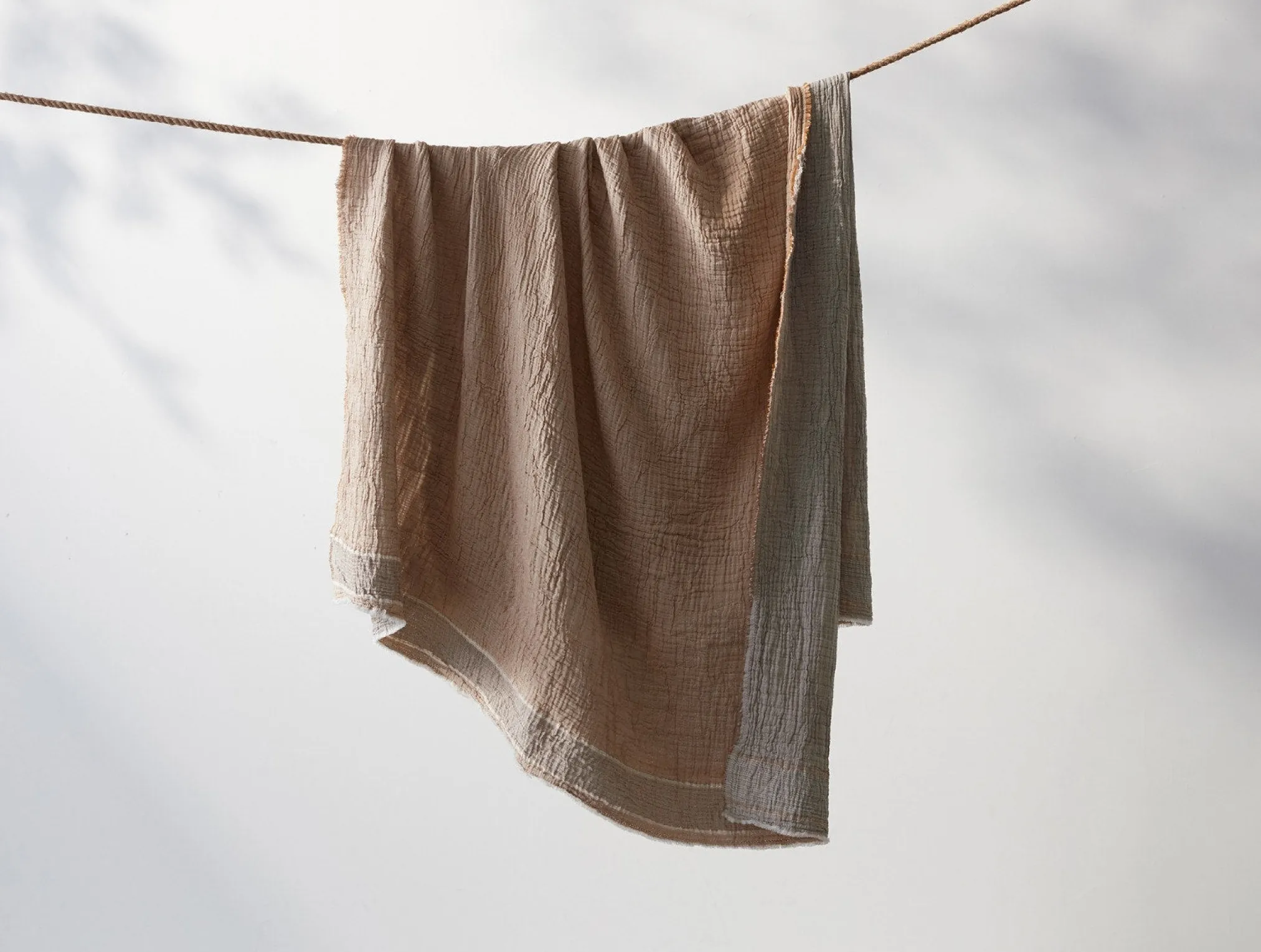 Coyuchi Topanga Organic Matelasse Striped Throw< Throws