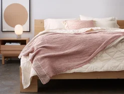 Coyuchi Topanga Organic Matelasse Striped Throw< Throws